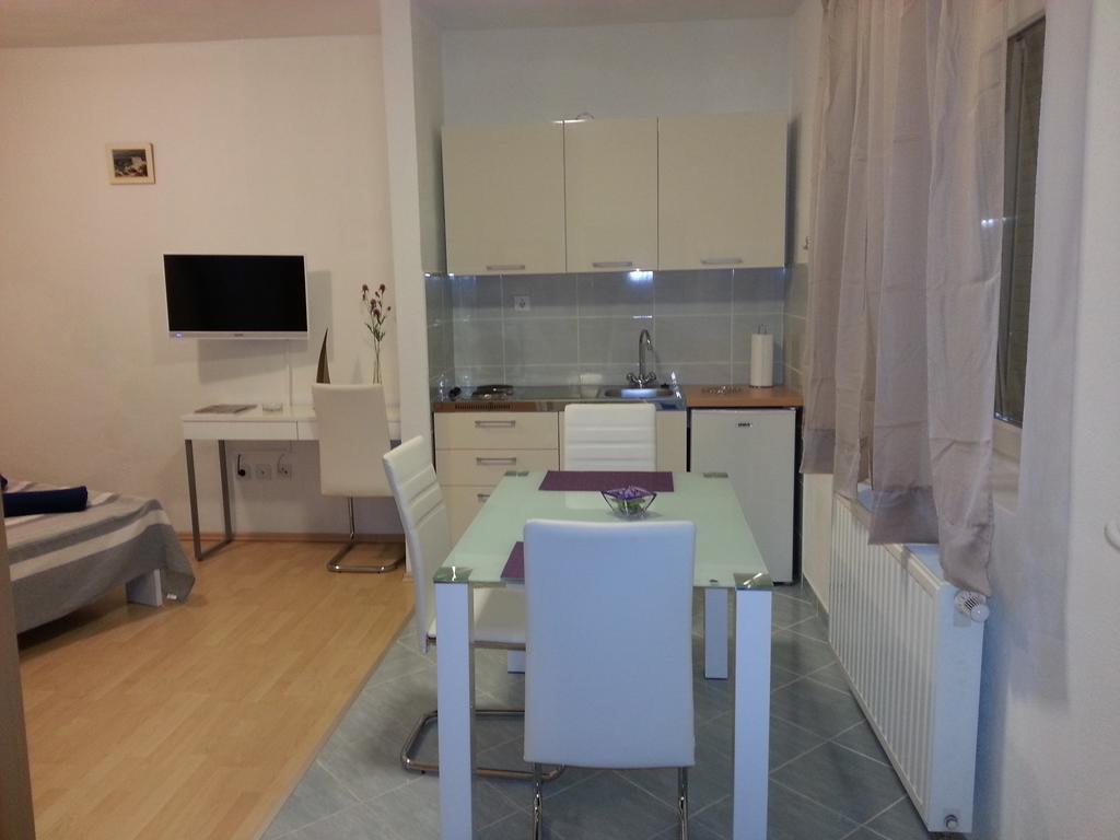 New Studio Apartments Trlaja Šibenik Pokoj fotografie
